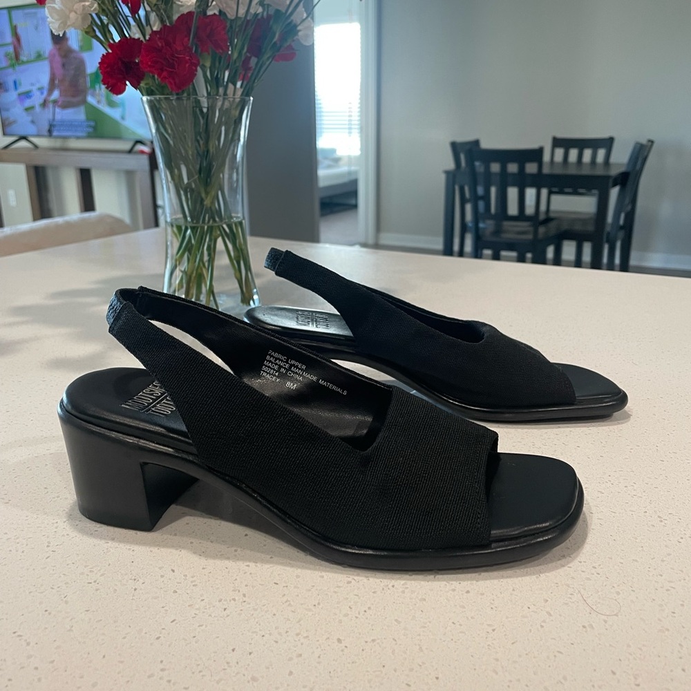 Vintage Y2K Slingback Chunky Heels